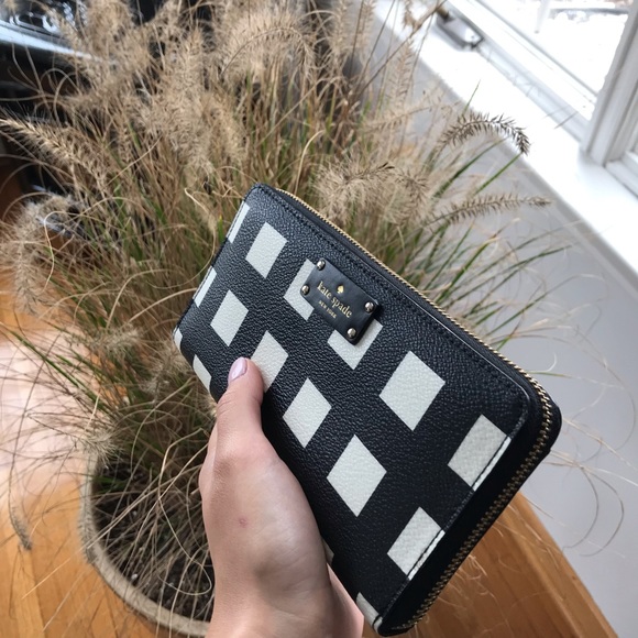 SOLD - Picture 2 of 5